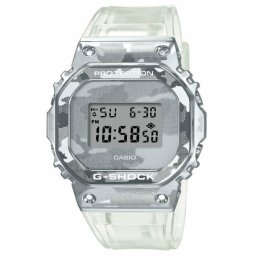 Casio G-Shock GM-5600SCM-1ER horloge
