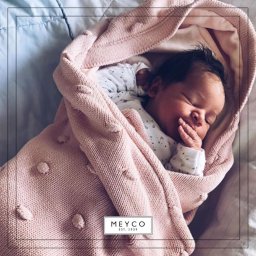 Wiegdeken Knots Roze 75 x 100 cm