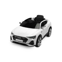 Акумулаторен Автомобил Audi Etron Spоrtback Бял Caretero Toyz