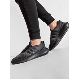 adidas Сникърси Swift Run 22 GZ3500 Черен