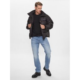 Young Poets Society Пухено яке Mika 107623 Черен Regular Fit