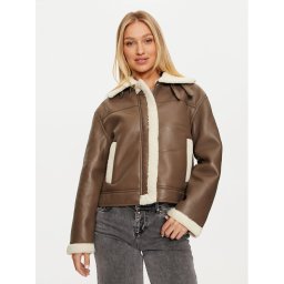 Pieces Яке от имитация на кожа Janelle 17141595 Кафяв Regular Fit