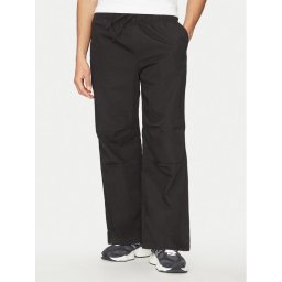 Jack & Jones Текстилни панталони Parachute 12260931 Черен Loose Fit