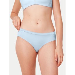 Triumph Класически дамски бикини Body Make-up Soft Touch 10193532 Светлосиньо