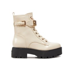 Guess Зимни обувки Vaires FLTSOM PAT10 Бежов