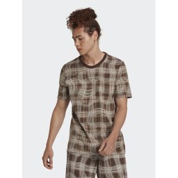 adidas Тишърт Reveal Allover Print HK2744 Кафяв Regular Fit