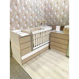 БЕБЕШКА КОШАРА ЛУНА И СКРИН ОРСО БЯЛ+КАПУЧИНО