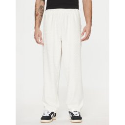 adidas Долнище анцуг Monogram Track JP4429 Бял Regular Fit