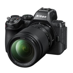 Nikon Z5 II + Nikon Nikkor Z 24-200mm f/4-6.3 VR