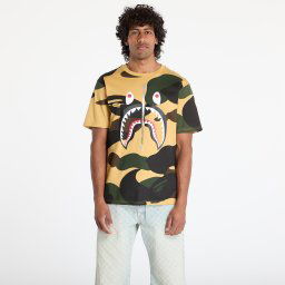 Тениска A BATHING APE Giant 1St Camo Shark Tee UNISEX Yellow XXL