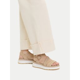 Clarks Сандали Tuscan Strap 26181475 Бежов