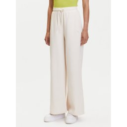 Puma Долнище анцуг Her 685061 Бежов Straight Fit