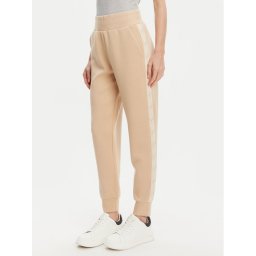 Guess Долнище анцуг W5YB11 KBYE2 Бежов Regular Fit