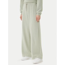 ONLY Долнище анцуг Scarlet 15355811 Зелен Regular Fit