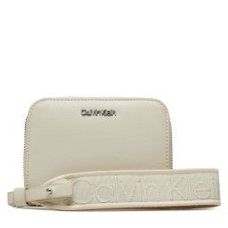 Голям дамски портфейл Calvin Klein Gracie K60K611688 Бежов