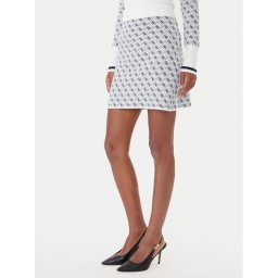 Guess Пола тип молив W5BD81 Z3JD2 Екрю Slim Fit