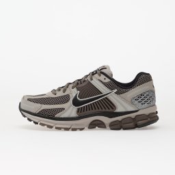 Сникърси Nike Zoom Vomero 5 College Grey/ Black-Cave Stone-Mtlc Silver-Mtlc Silver EUR 40.5