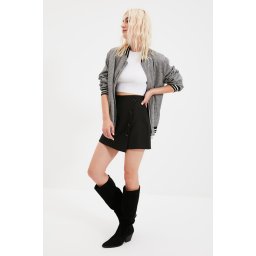 Дамски къси панталони Trendyol Shorts Skirt