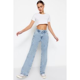 Дамски дънки. Trendyol TWOSS21JE0385/NACY
