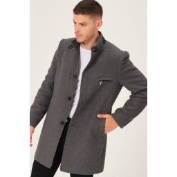 Мъжко палто. dewberry