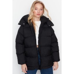 Дамско яке. Trendyol TWOAW23MO00193/Black