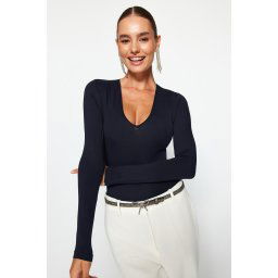 Trendyol Navy Blue Deep V-Neck Snap-On Knitted Body