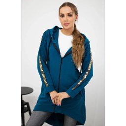 Zip-up hoodie at the back maritime