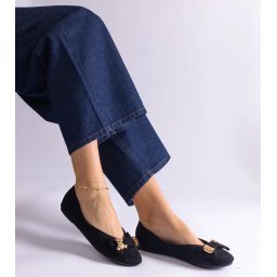 Gemre Black ballerinas adorned with a bow and brooch Esdras