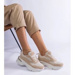 Gemre Beige sneakers with thicker soles Guerrera