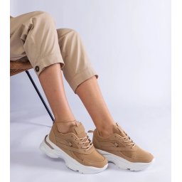 Gemre Brown sneakers on a thicker sole Guerrera