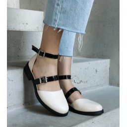 Gemre Beige ballerinas with a buckle Josiane