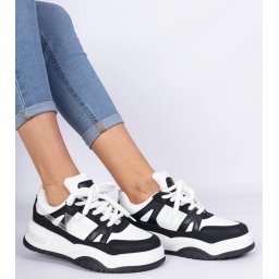 Gemre Black and white sneakers with thick laces Luciana