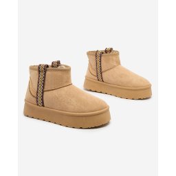 Resti Women's short boots a'la snow boots with ornament Erititta