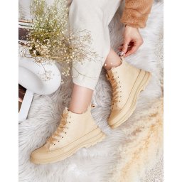 Resti Women's insulated sport shoes a'la sneakers Benvilo