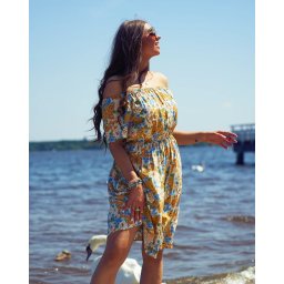 Resti Women's floral mini dress a'la hiszpanka in beige
