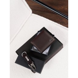 Ombre Gift set of men's brown leather accessories - wallet and key ring