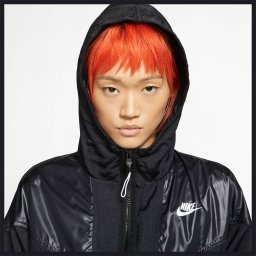Nike Rebel Windrunner яке дами
