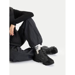 Reebok Сникърси EO-INSTAPUMP FURY 94 WINTER 100230812 Черен