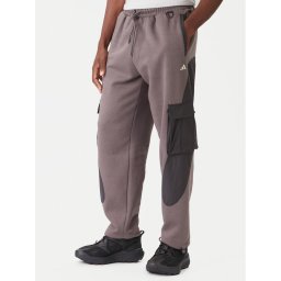 adidas Долнище анцуг JV8022 Кафяв Regular Fit