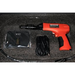 Безжичен ендоскоп с 3.5" LCD дисплей BHQ-AV7811