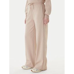 Guess Долнище анцуг V5BB12 KCX22 Бежов Regular Fit