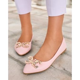 Resti Black women's ballerina flats with a tip embellishment on the toe Figgda