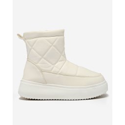 Resti White women's boots a'la snow boots Kacecica