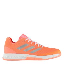 Adidas облак взрив скача закрит съд треньори дами