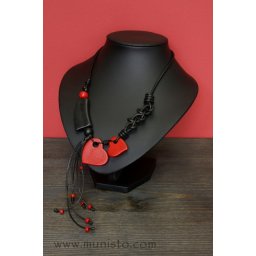 Дамско колие Сърца