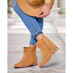 Resti Brown ankle boots with cowboy style on covered wedge Patorias