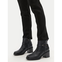 Clarks Боти Chamberly Trim 26178833 Черен