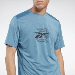 Тениска с графичен дизайн Reebok