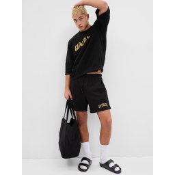 Shorts with GAP logo - Men's