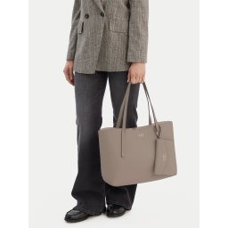 Дамска чанта Guess HWPG96 48230 Бежов